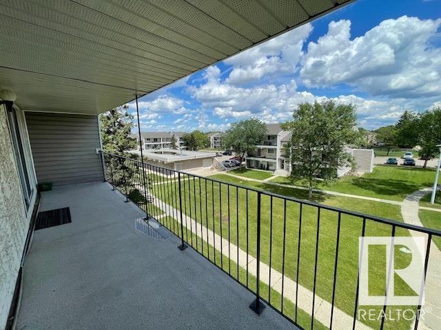Photo 6 of 5 3803 76 St Nw, Edmonton AB