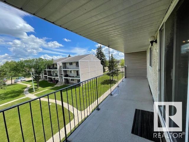 Photo 5 of 5 3803 76 St Nw, Edmonton AB