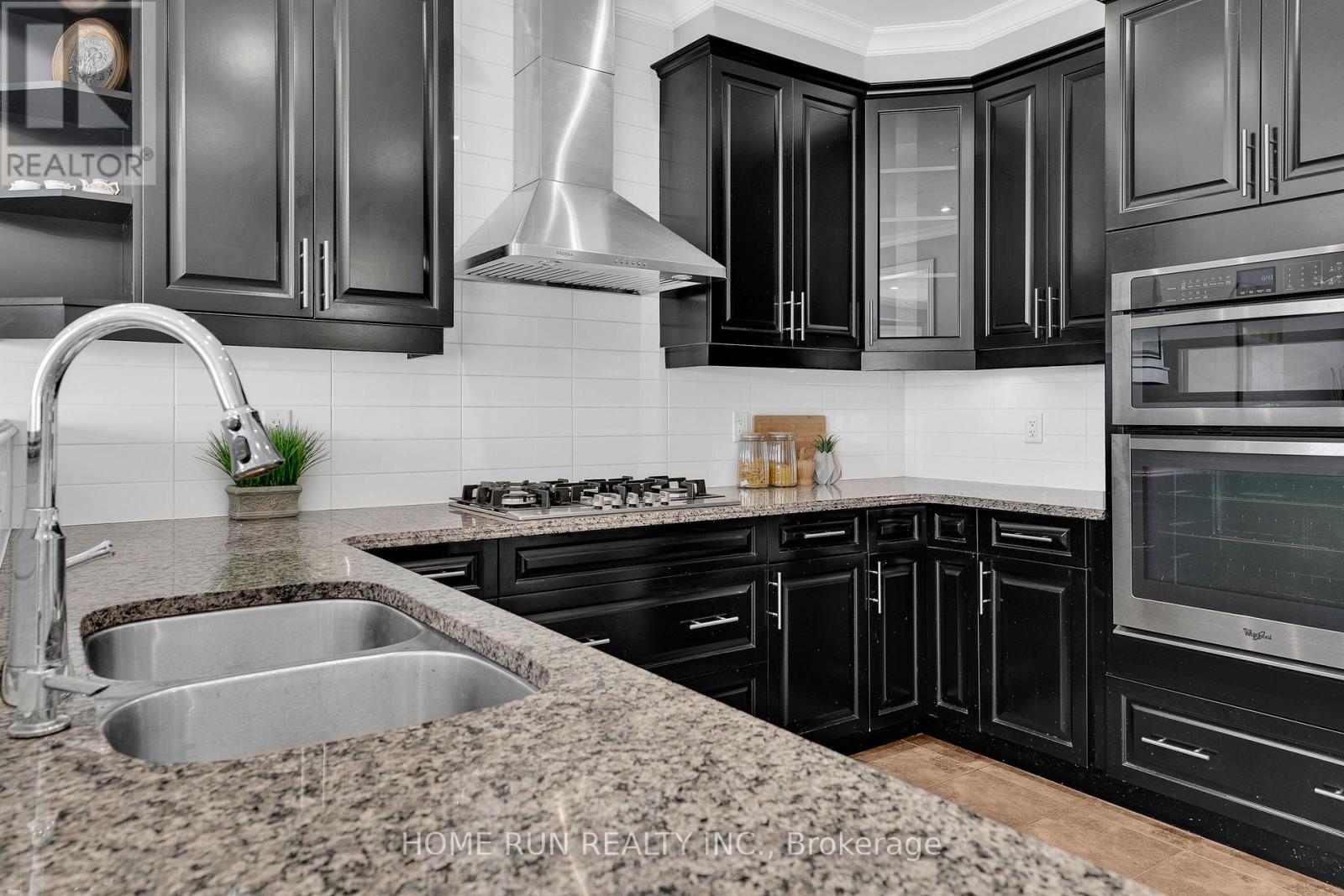 Photo 22 of 335 Gallantry Way, Ottawa ON