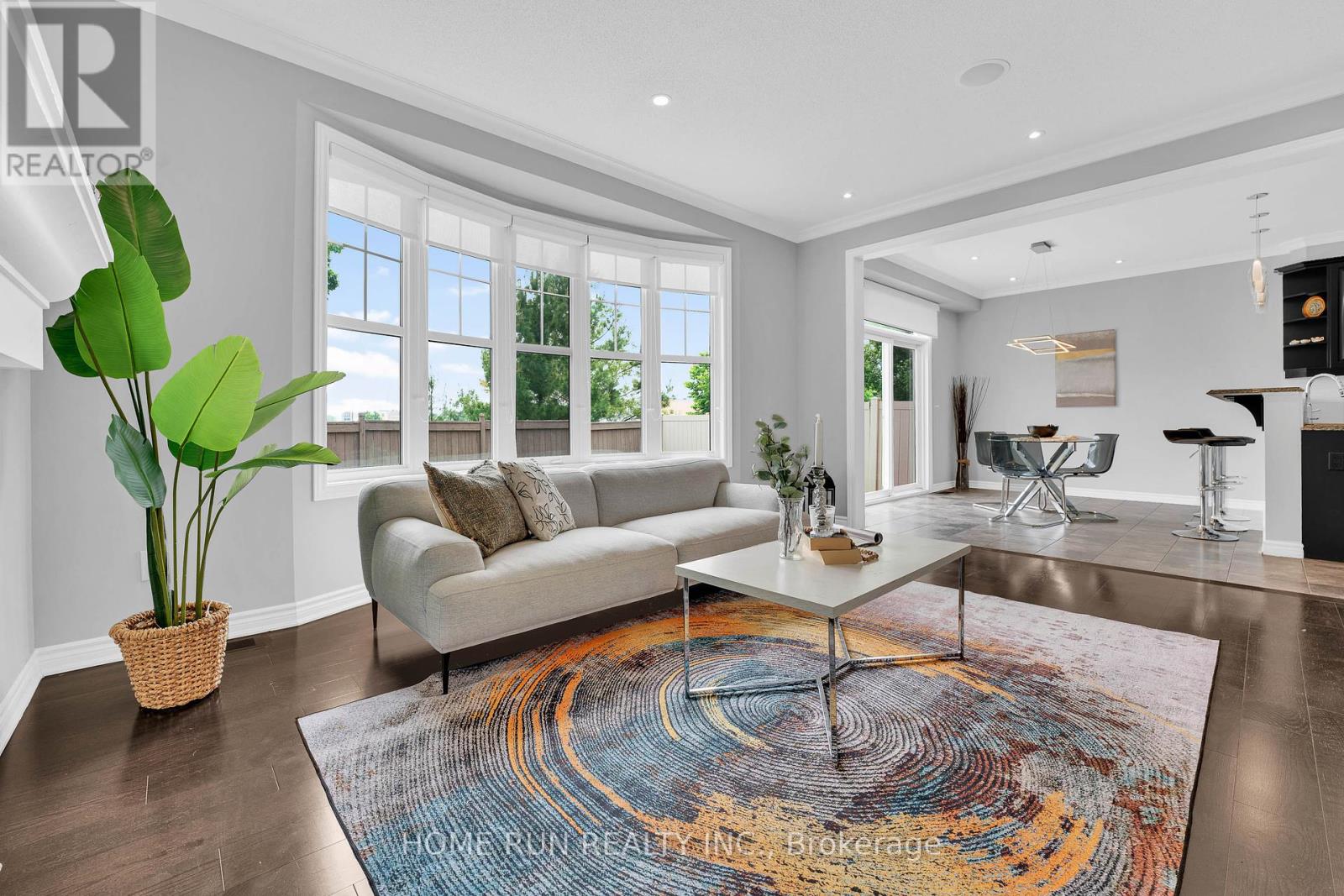 Photo 13 of 335 Gallantry Way, Ottawa ON