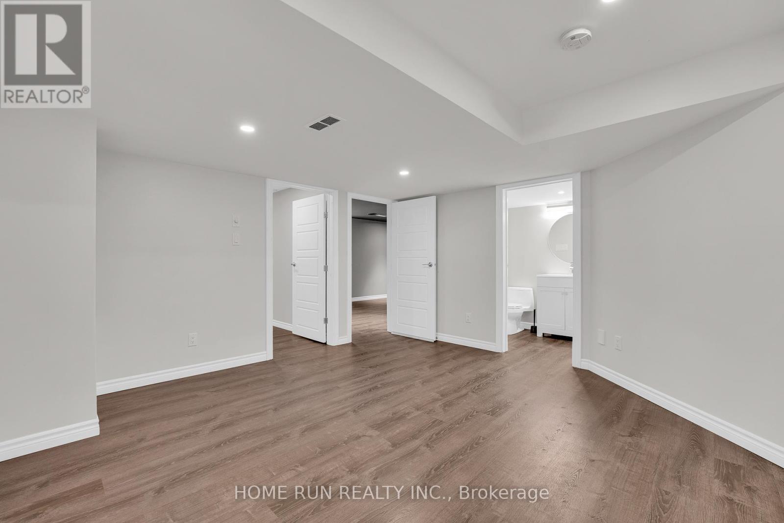 Photo 42 of 335 Gallantry Way, Ottawa ON