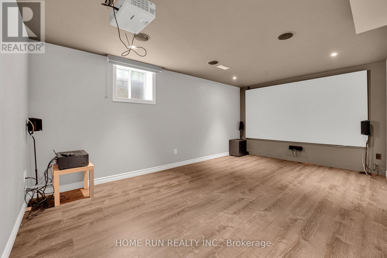 Photo 17 of 335 Gallantry Way, Ottawa ON