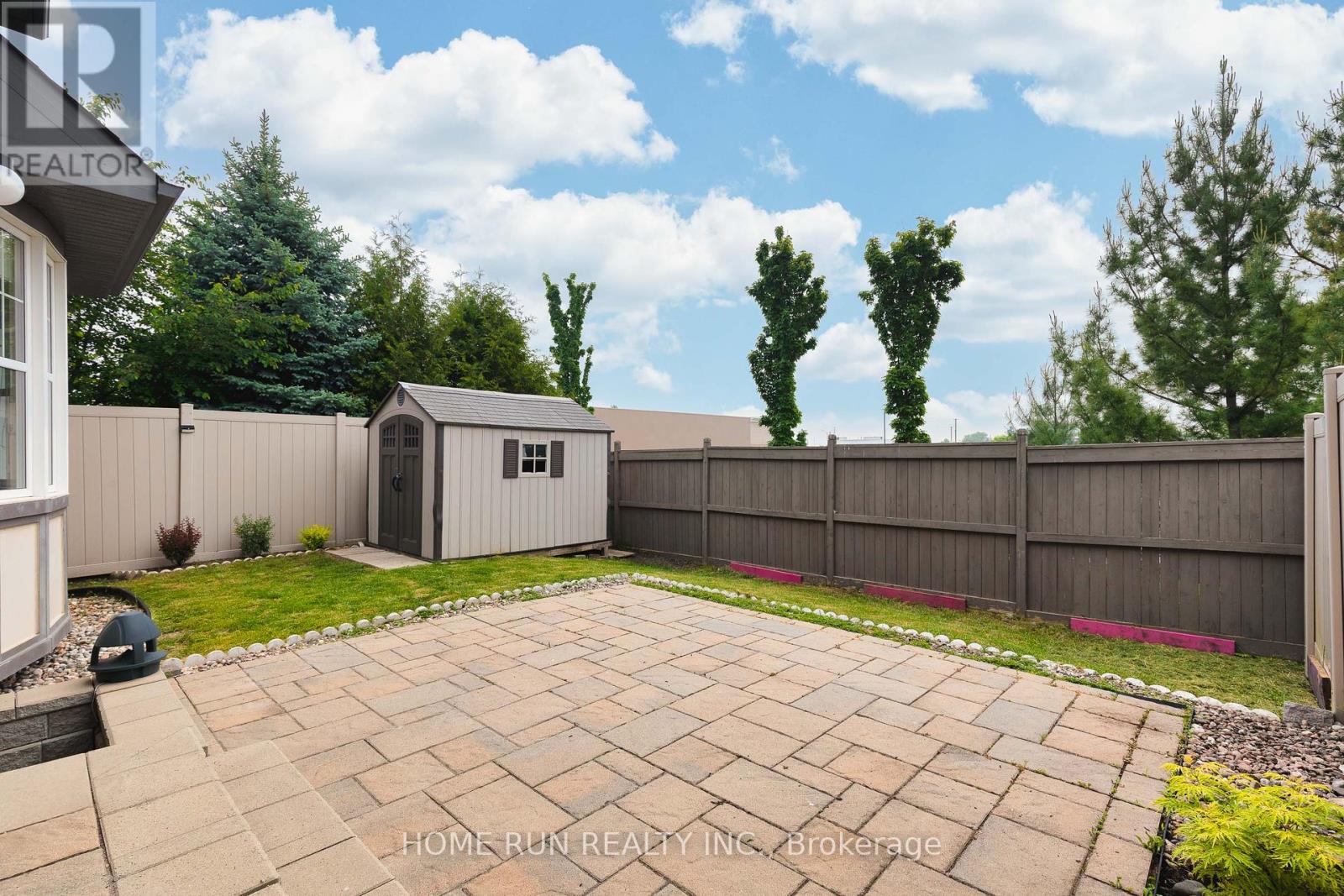 Photo 15 of 335 Gallantry Way, Ottawa ON