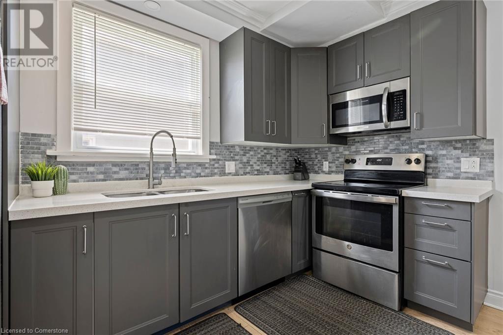 Photo 10 of 6568 Ralph Avenue, Niagara Falls ON