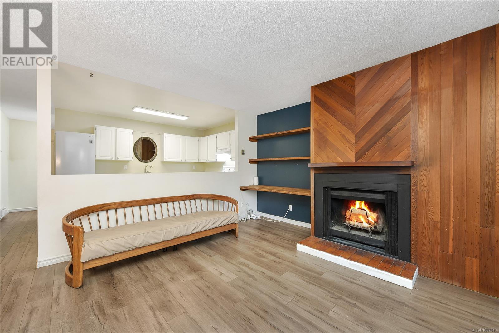 10 1956 GLENIDLE Road, Sooke