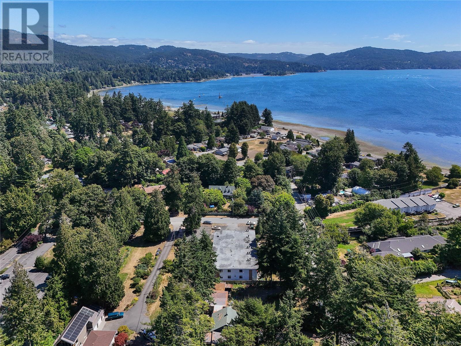 10 1956 GLENIDLE Road, Sooke
