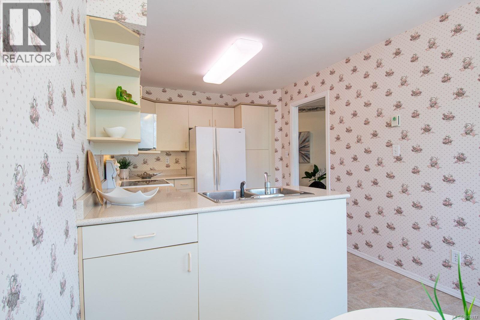 Photo 54 of 206 9945 Fifth St, Sidney BC