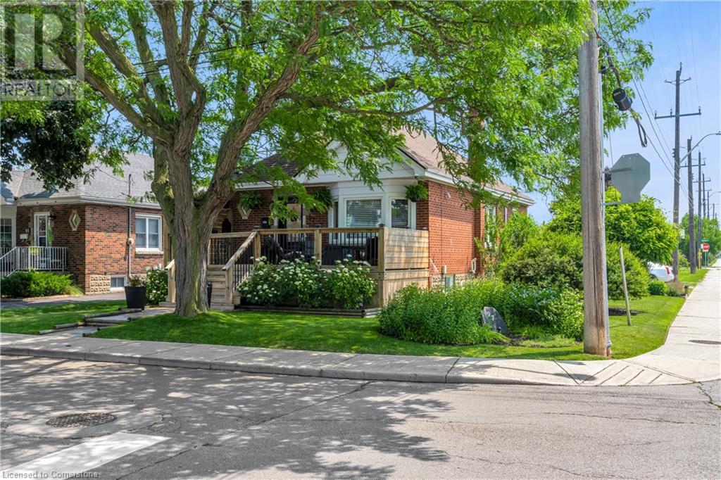 Photo 4 of 97 Bell Avenue, Hamilton ON