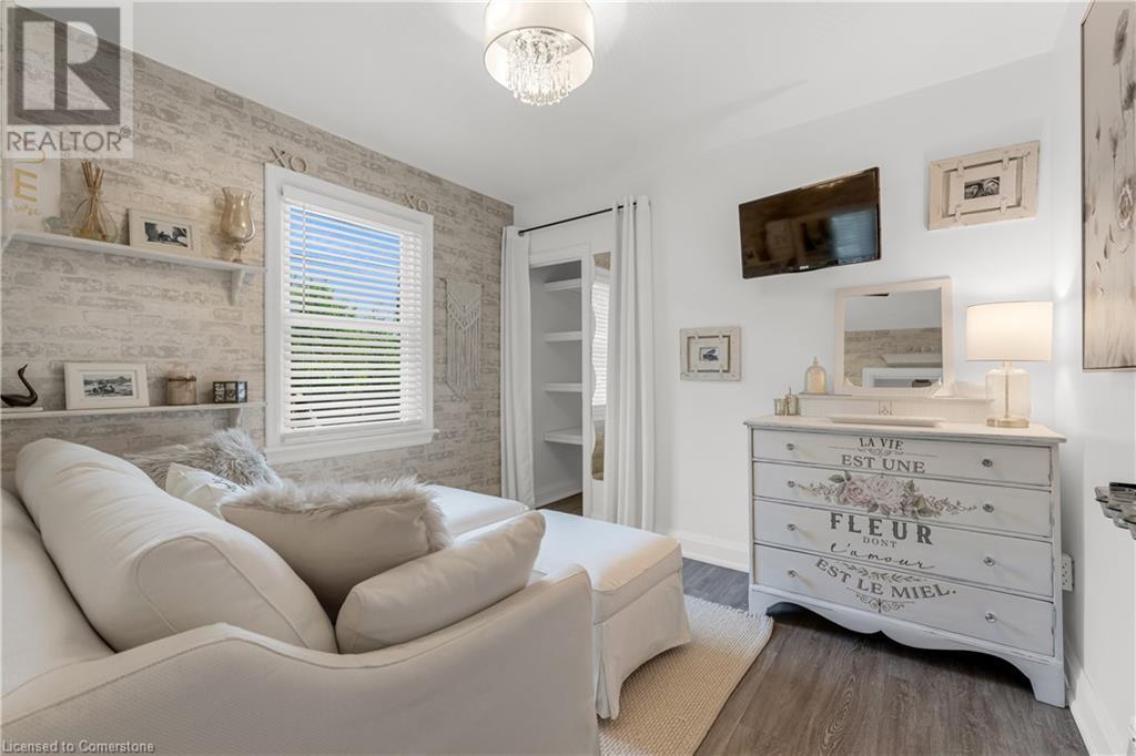 Photo 25 of 97 Bell Avenue, Hamilton ON