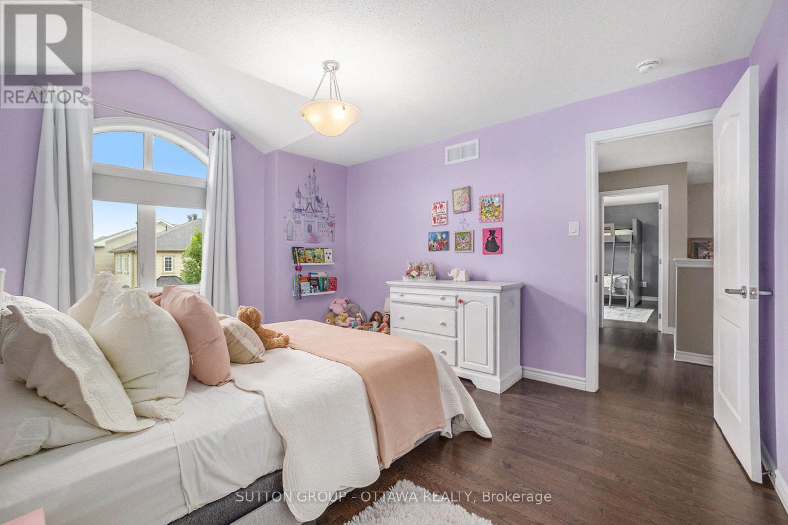 Photo 22 of 156 Asper Trail Circle N, Ottawa ON