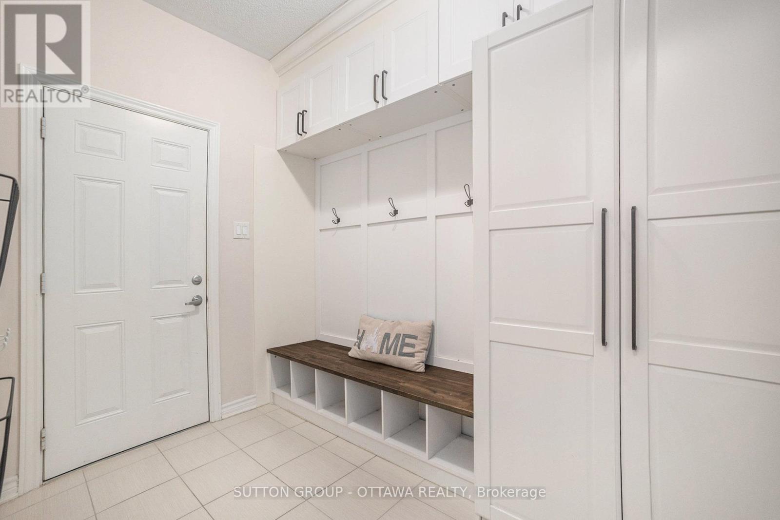 Photo 29 of 156 Asper Trail Circle N, Ottawa ON