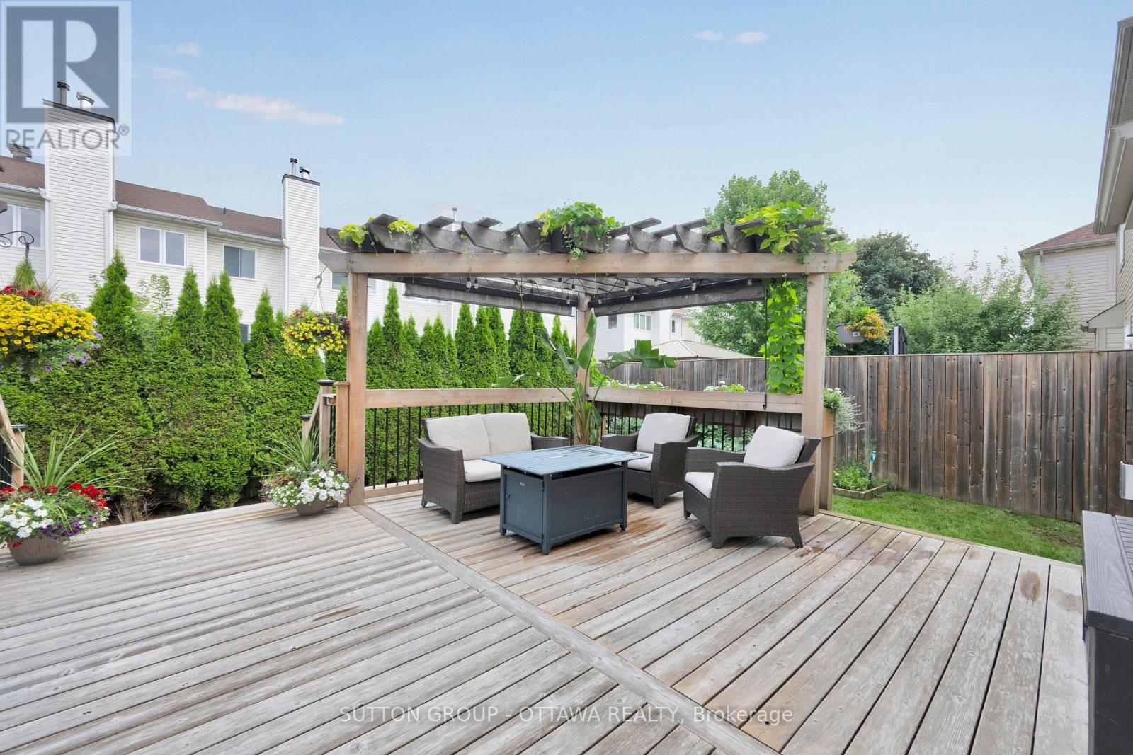 Photo 36 of 156 Asper Trail Circle N, Ottawa ON