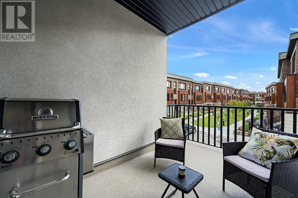 Single Family House for Sale in  Greenbriar Way NW Greenwood/Greenbriar Calgary 