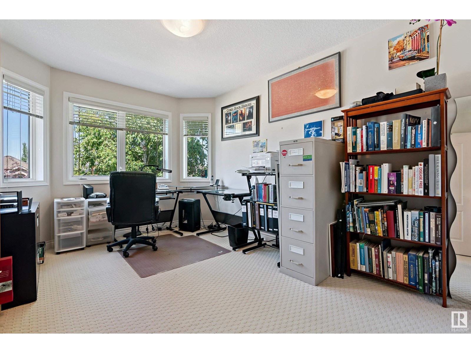 Photo 36 of 617 Dalhousie Cr Nw, Edmonton AB