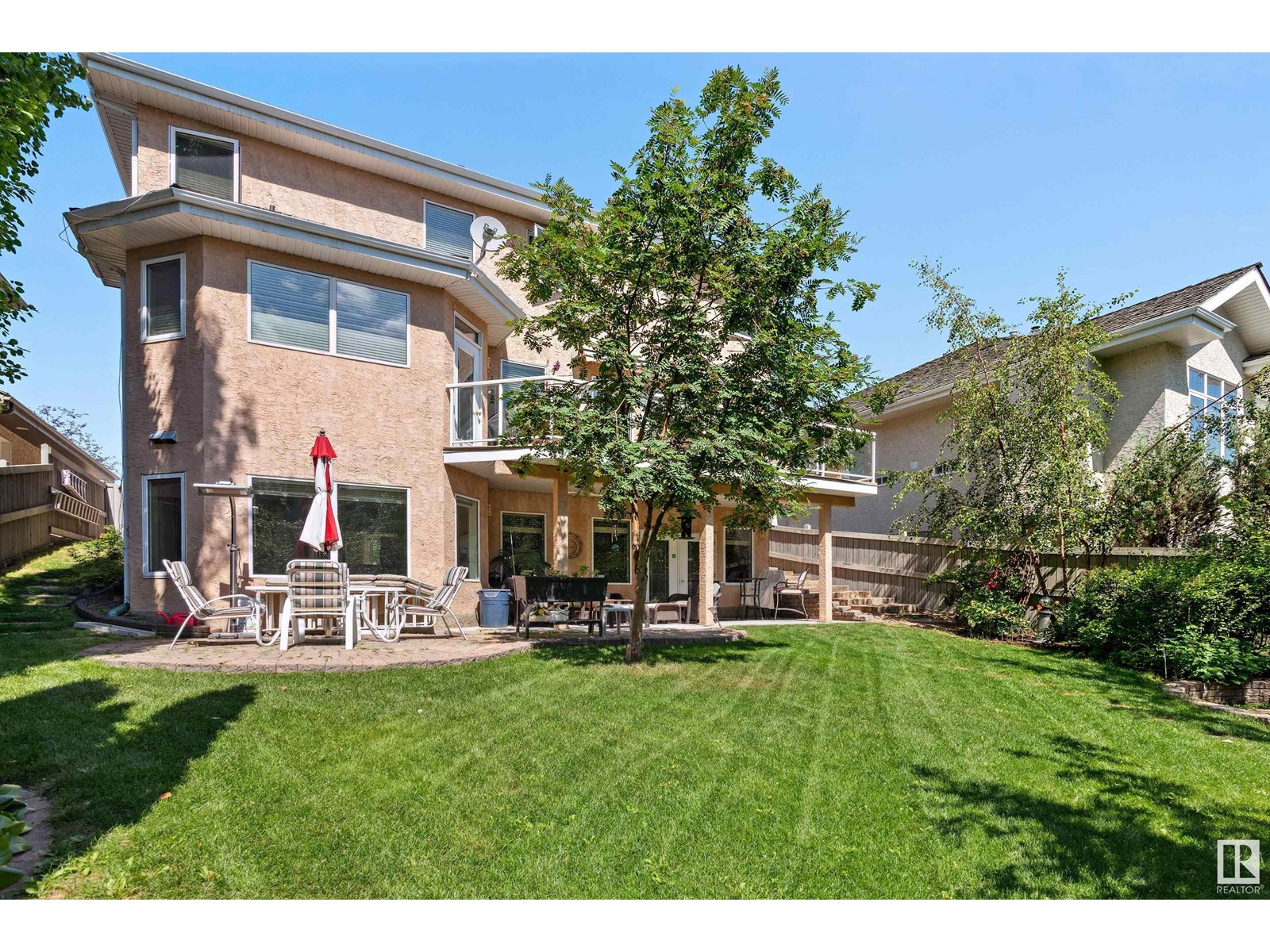 Photo 45 of 617 Dalhousie Cr Nw, Edmonton AB