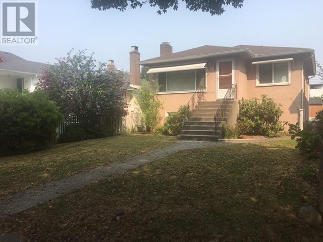 Photo 9 of 5336 Rhodes Street, Vancouver BC