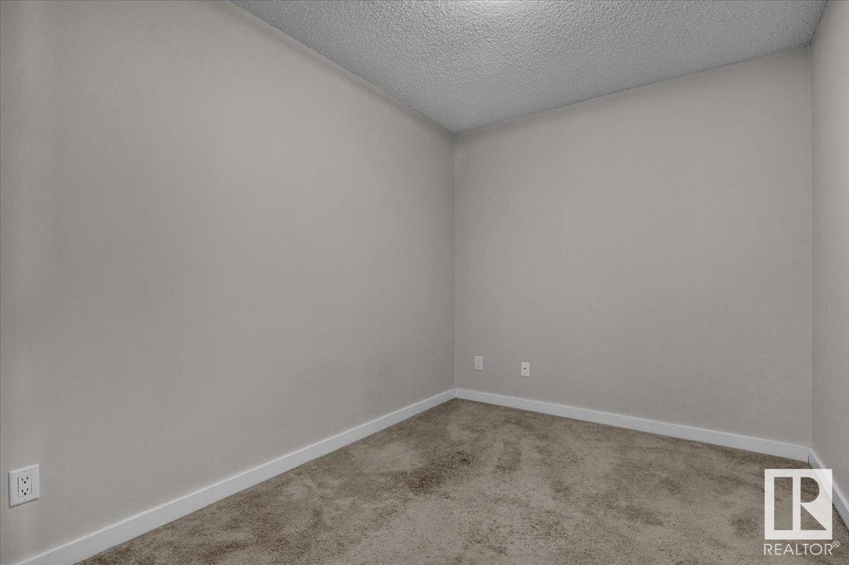 Photo 10 of 219 14808 125 St Nw, Edmonton AB