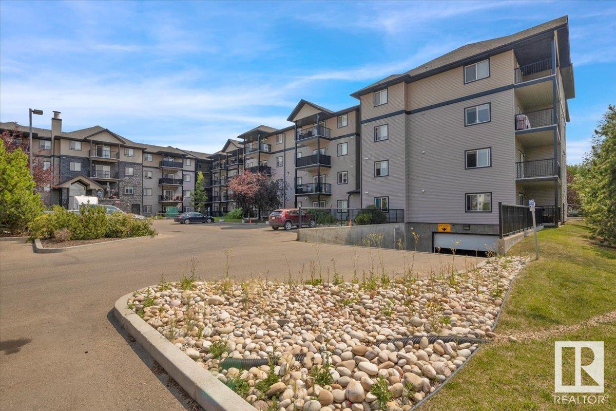Photo 2 of 219 14808 125 St Nw, Edmonton AB