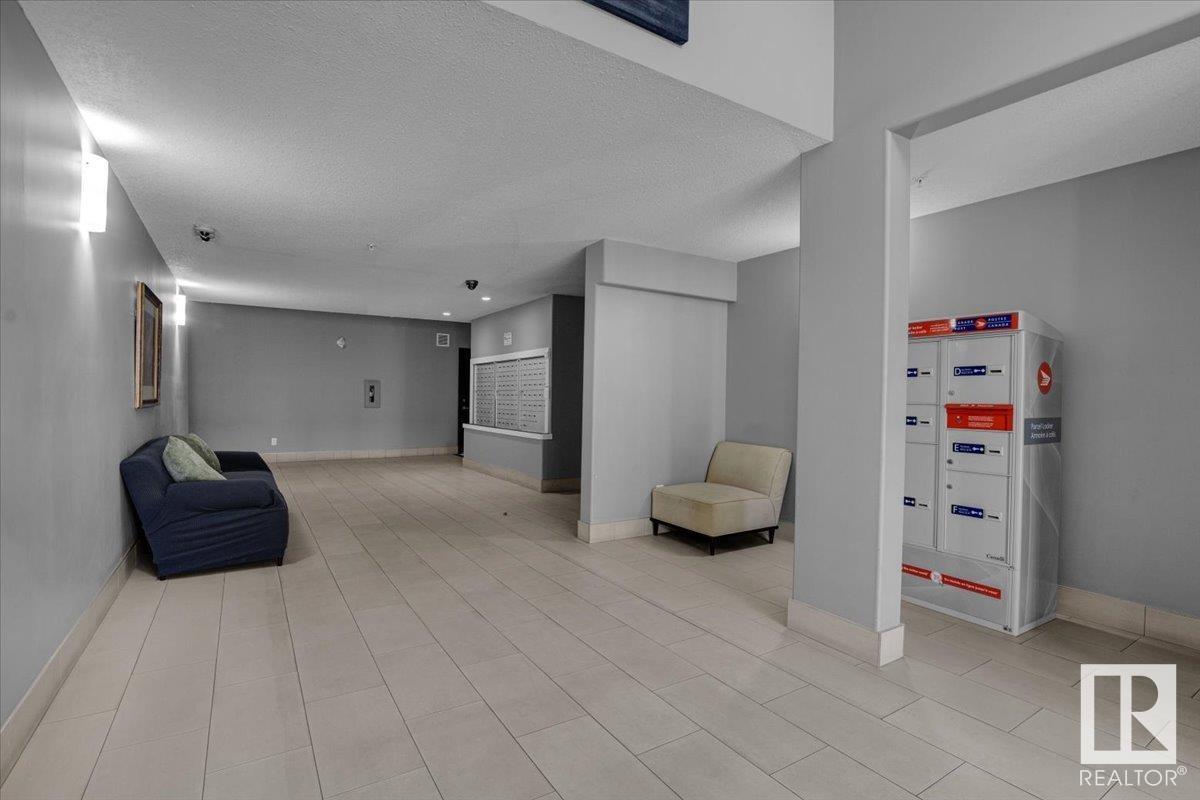 Photo 3 of 219 14808 125 St Nw, Edmonton AB