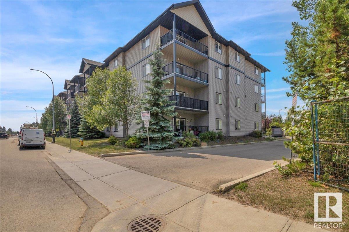 Photo 38 of 219 14808 125 St Nw, Edmonton AB