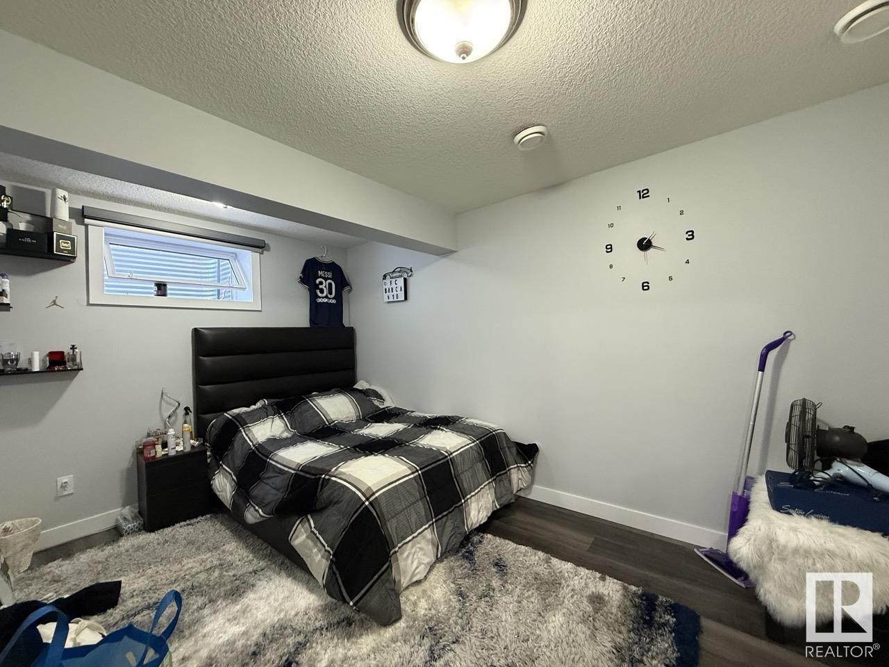 Photo 30 of 632 Warwick Rd Nw, Edmonton AB