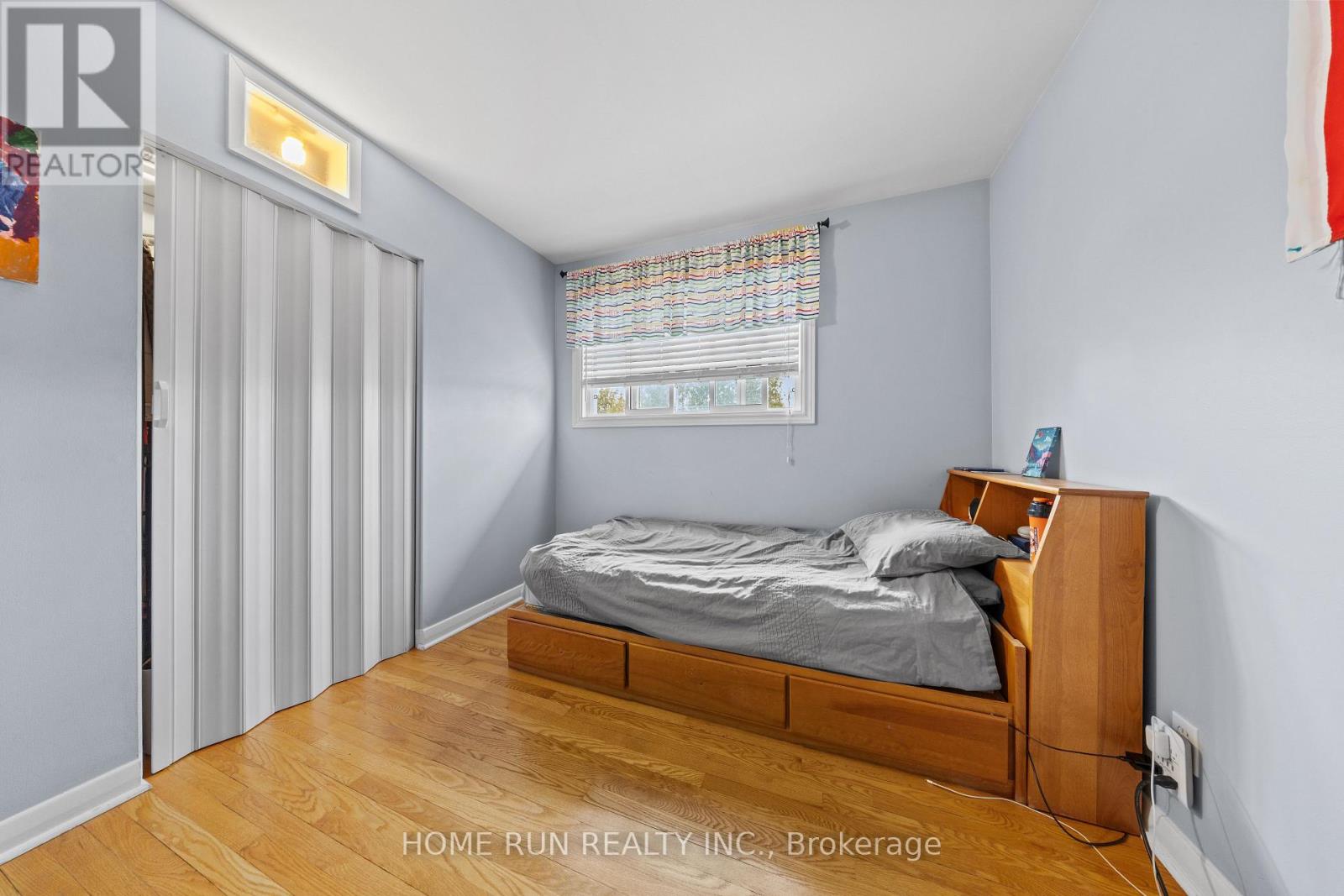 Photo 27 of 44 Knoxdale Road, Ottawa ON
