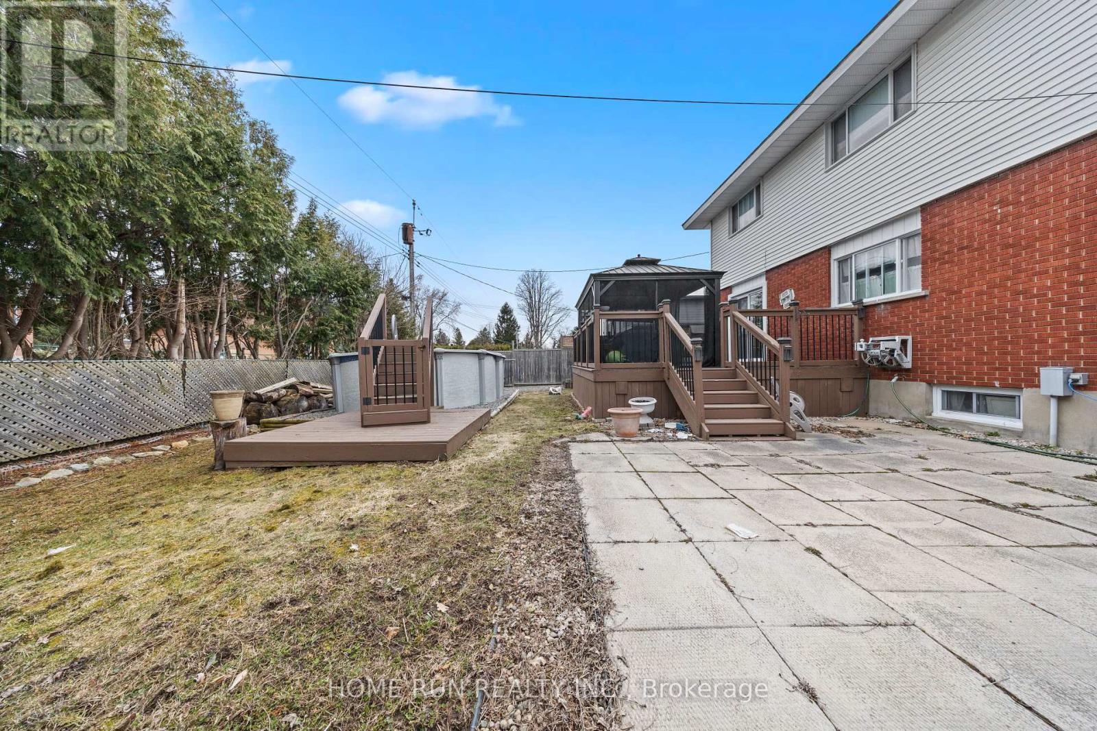 Photo 32 of 44 Knoxdale Road, Ottawa ON