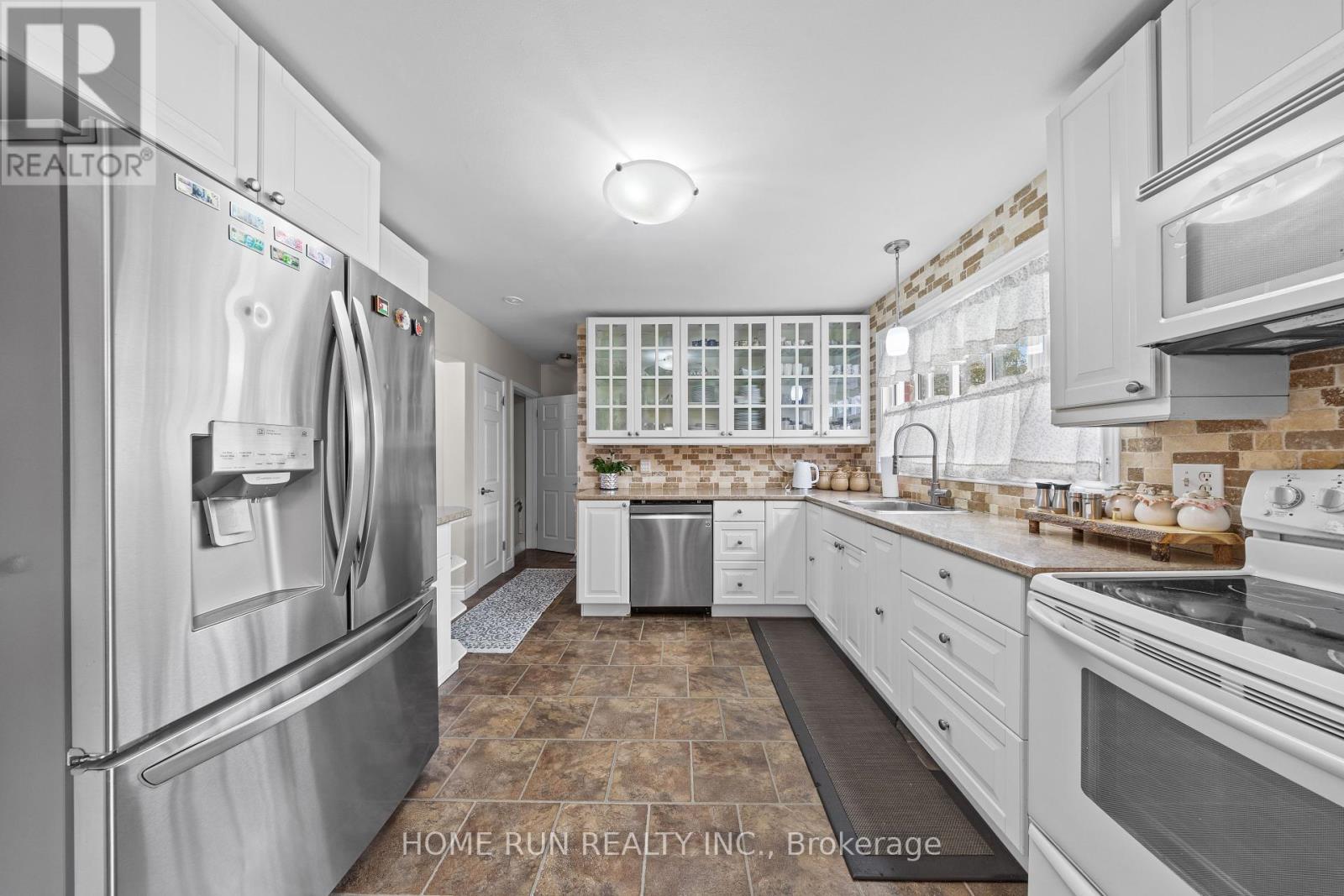 Photo 26 of 44 Knoxdale Road, Ottawa ON