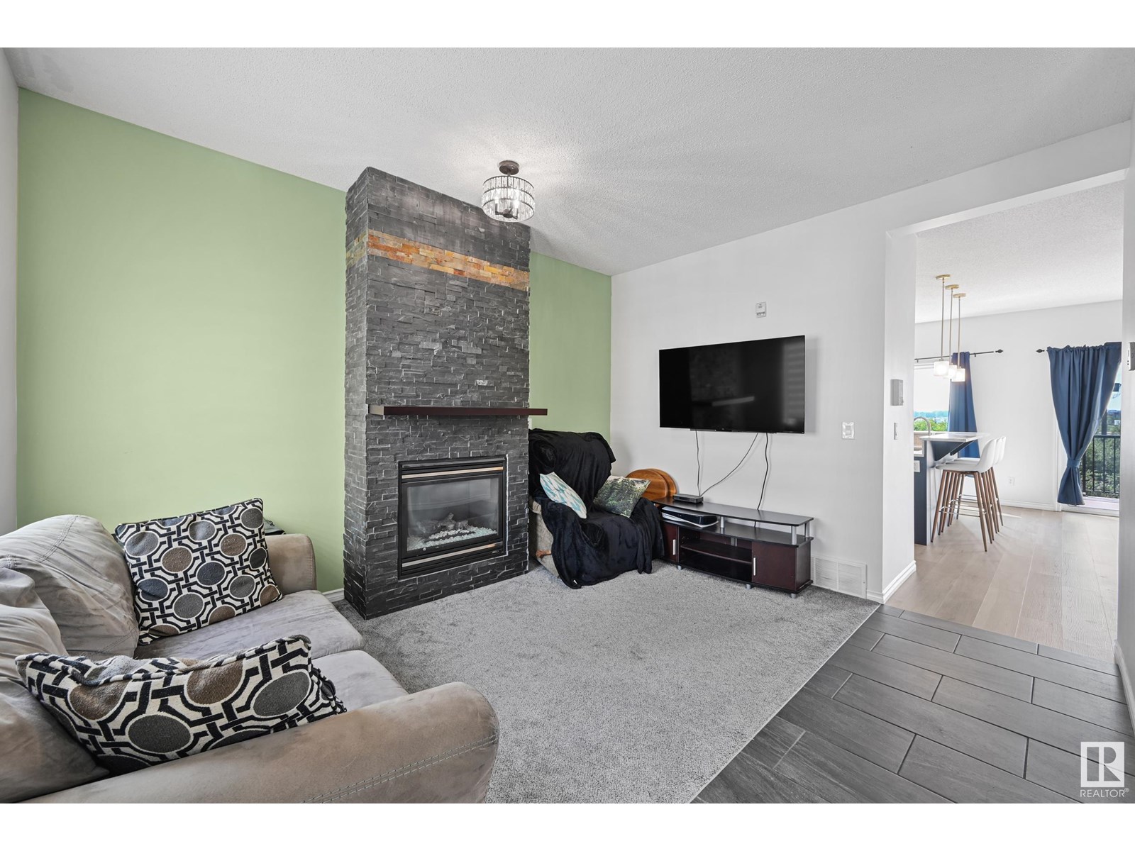 Photo 27 of 91 13825 155 Ave Nw, Edmonton AB