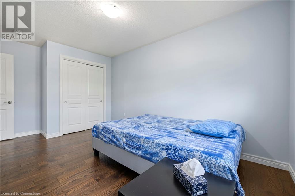 Photo 32 of 235 Bellagio Avenue, Hannon ON