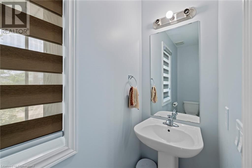 Photo 9 of 235 Bellagio Avenue, Hannon ON