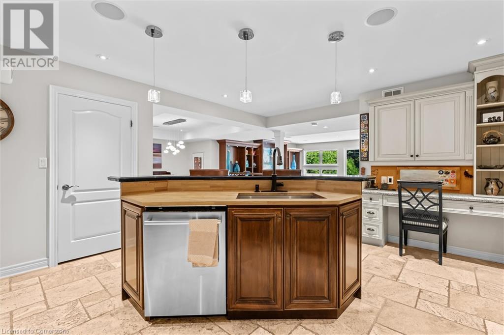 Photo 15 of 373 Torrance Street, Burlington ON