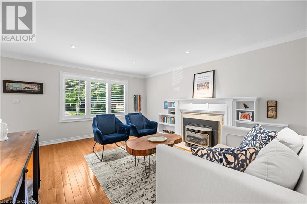 Photo 10 of 373 Torrance Street, Burlington ON