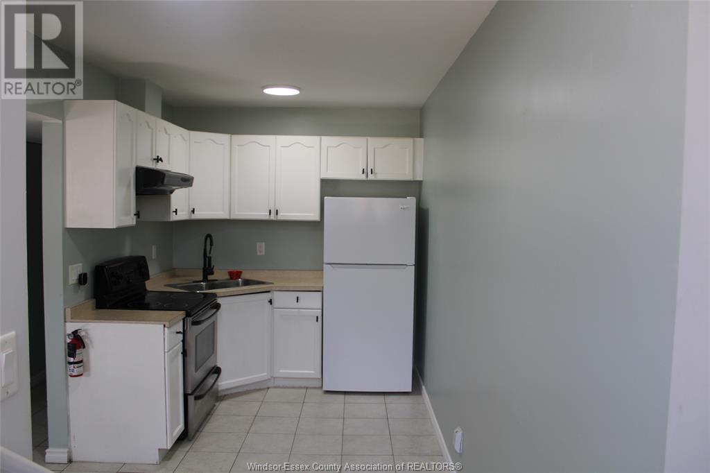 Photo 7 of 1231 High Street, Windsor ON