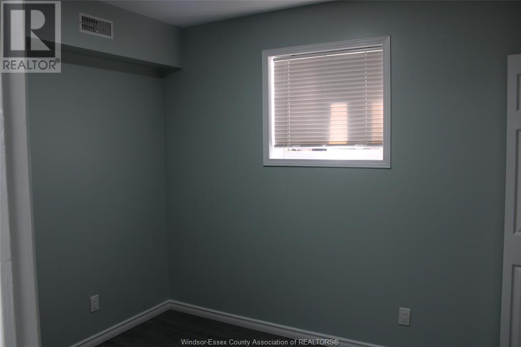 Photo 17 of 1231 High Street, Windsor ON