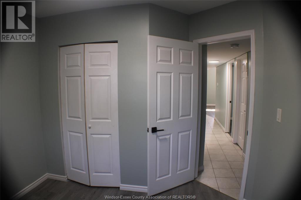 Photo 18 of 1231 High Street, Windsor ON