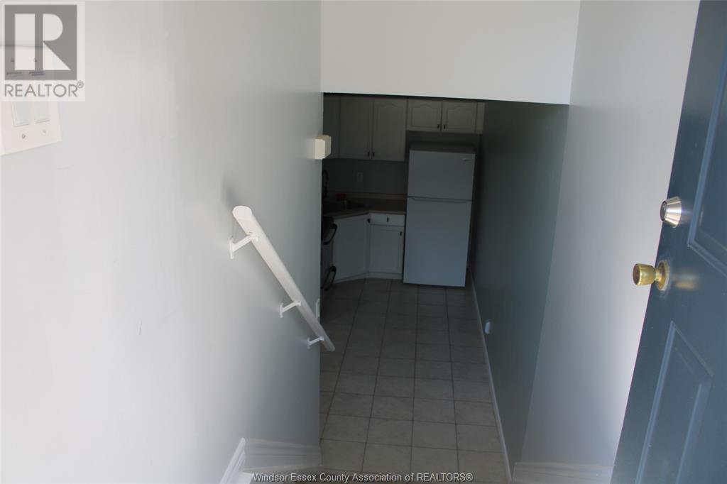 Photo 5 of 1231 High Street, Windsor ON