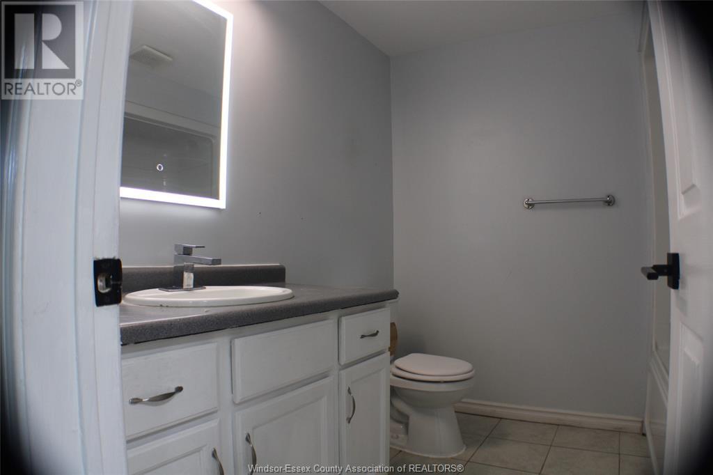Photo 14 of 1231 High Street, Windsor ON