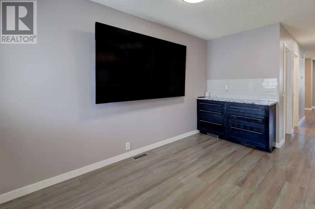 Photo 6 of 112 Martin Crossing Court Ne, Calgary AB
