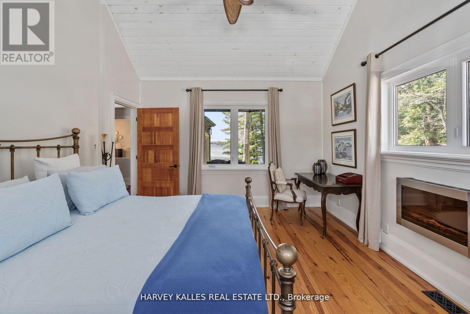 Photo 12 of Unit 2 2045 Muskoka Rd 118 W, Muskoka Lakes ON