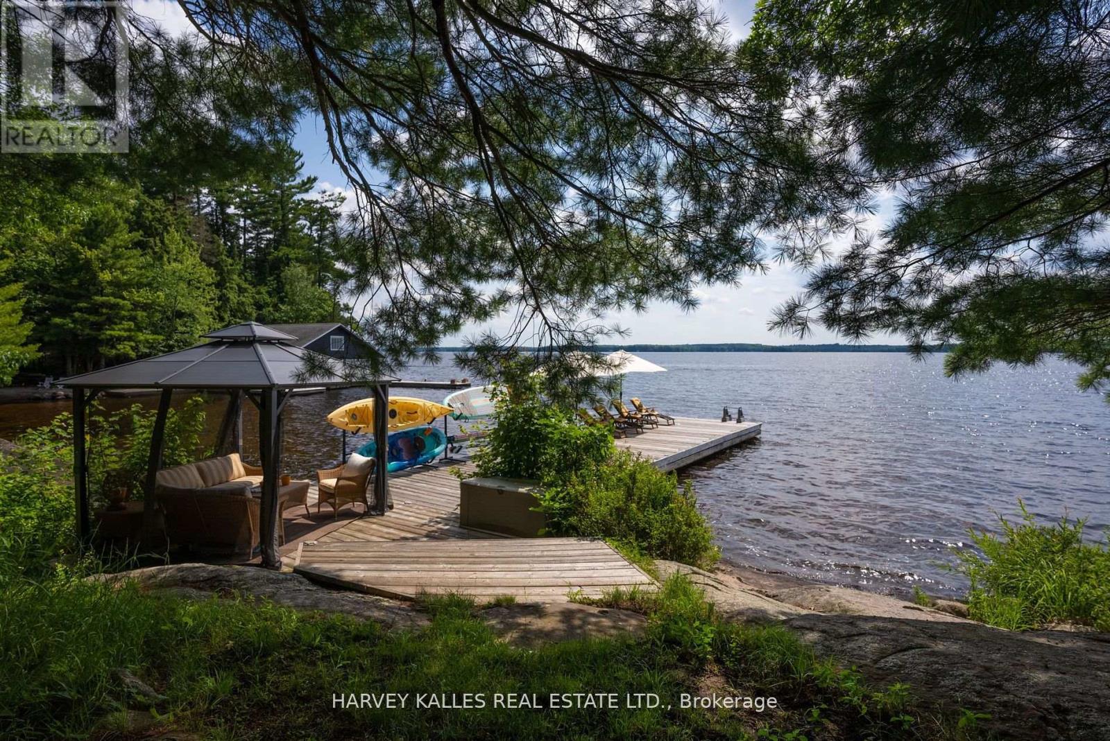 Photo 6 of Unit 2 2045 Muskoka Rd 118 W, Muskoka Lakes ON