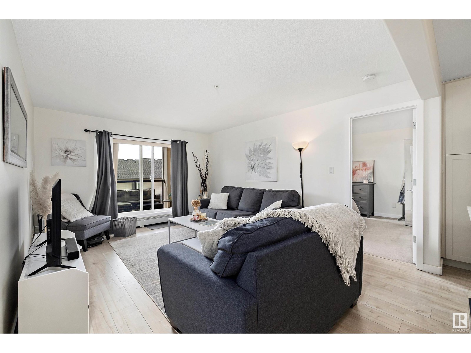 Photo 13 of 341 11505 Ellerslie Rd Sw, Edmonton AB