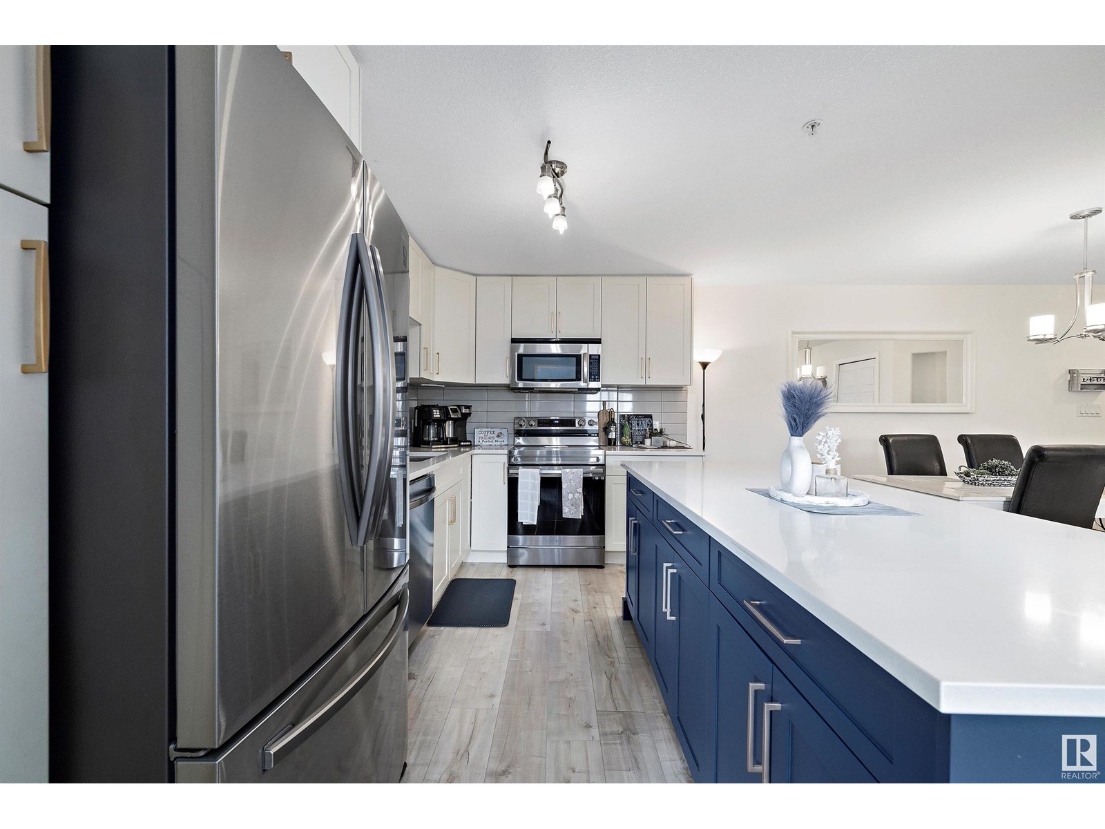 Photo 11 of 341 11505 Ellerslie Rd Sw, Edmonton AB