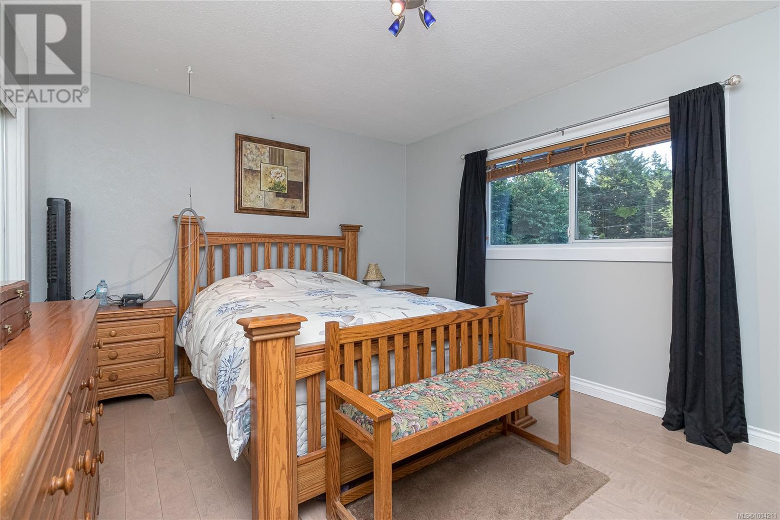 Photo 13 of 409 Raynerwood Pl, Colwood BC
