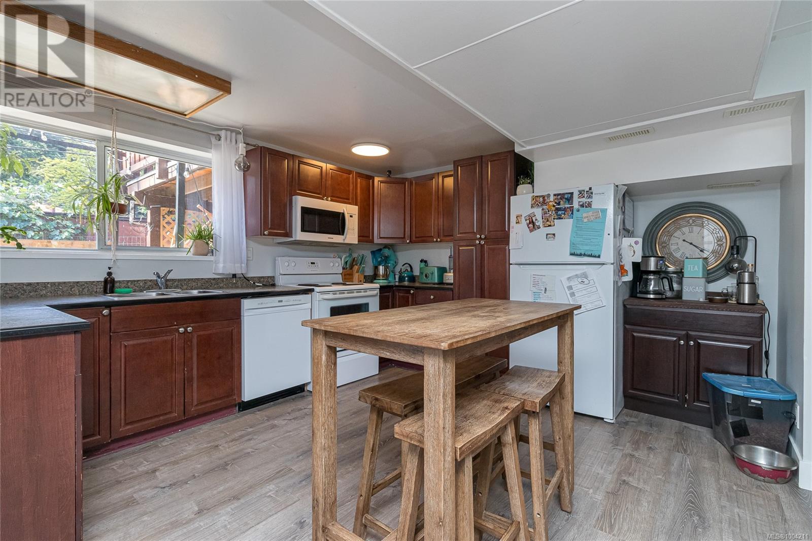 Photo 26 of 409 Raynerwood Pl, Colwood BC