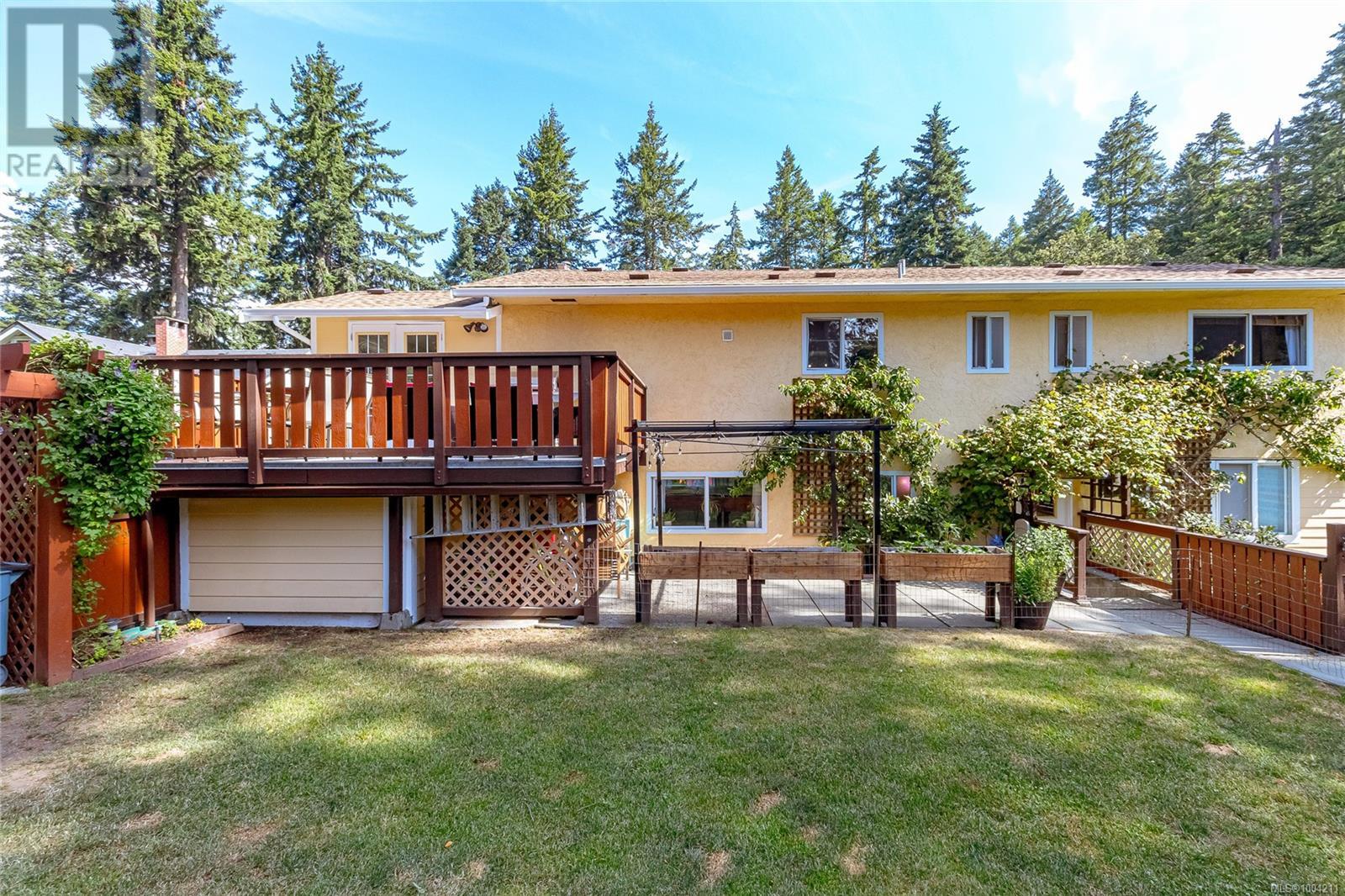 Photo 43 of 409 Raynerwood Pl, Colwood BC