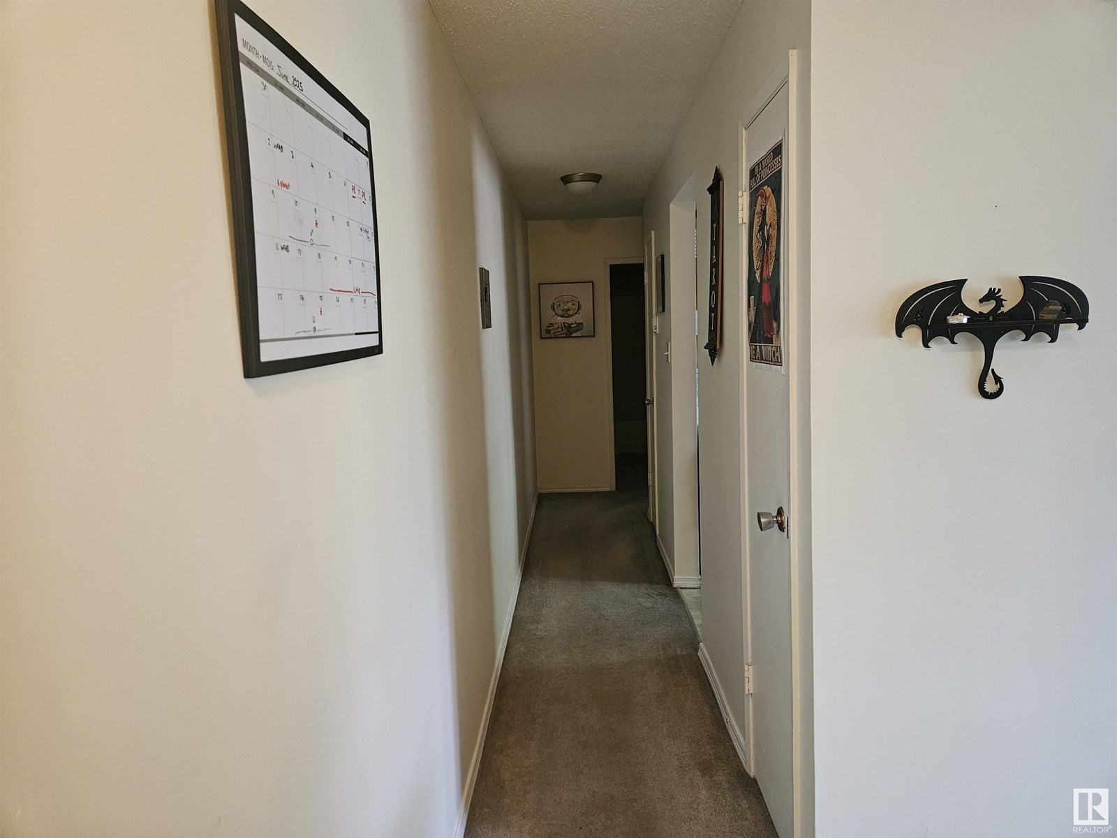 Photo 11 of 10725 83 Av Nw, Edmonton AB