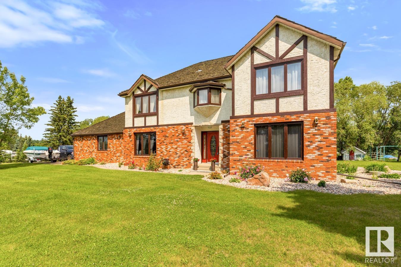 Photo 1 of 1 22112 Twp Road 531, Rural Strathcona County AB