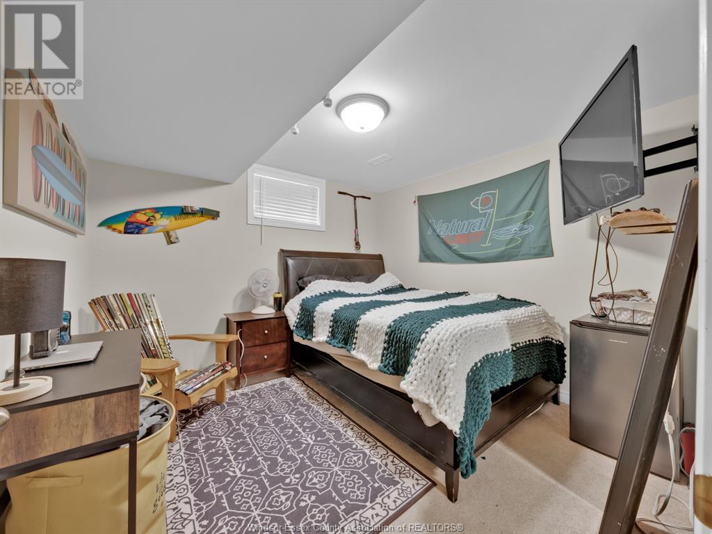 Photo 14 of 132 Prince Albert Street North, Kingsville ON
