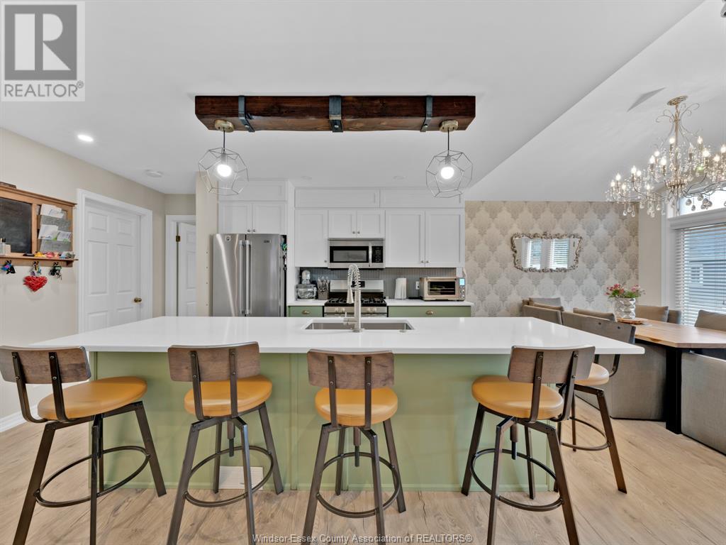 Photo 2 of 132 Prince Albert Street North, Kingsville ON